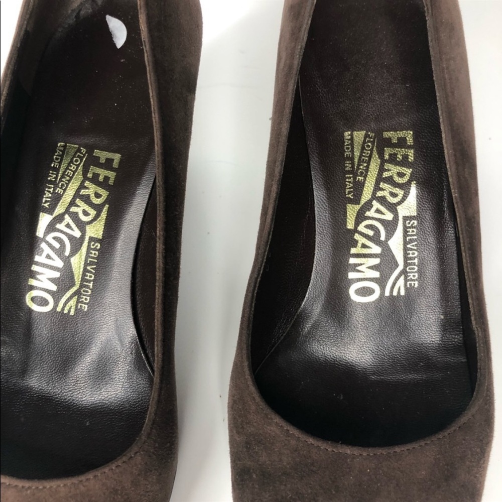 Salvatore Ferragamo Brown Suede Tortoise Heels 6 - Picture 3 of 8